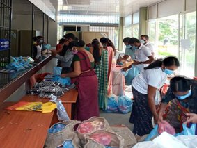 කොරෝනා ව්‍යසනයේදී පල්ලෙපොල අපි..
